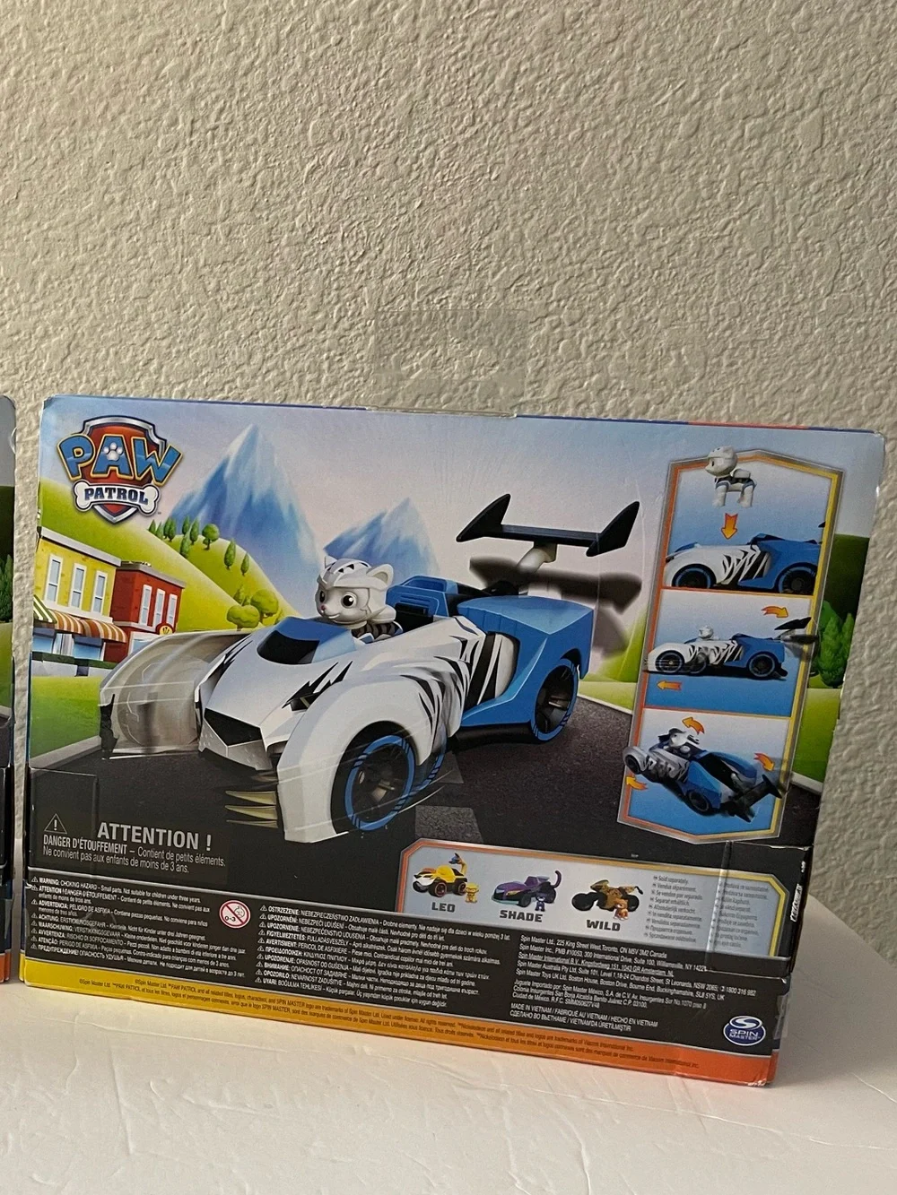 Brand New Paw Patrol Cat Pack Rory Figure and Vehicle